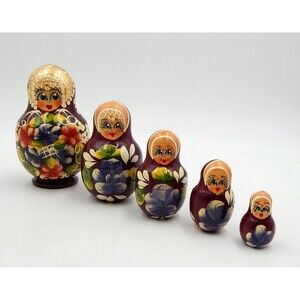 Russian Matryoshka Nesting Doll 5 pc Wooden Set Vintage Hand Painted Gold Accent